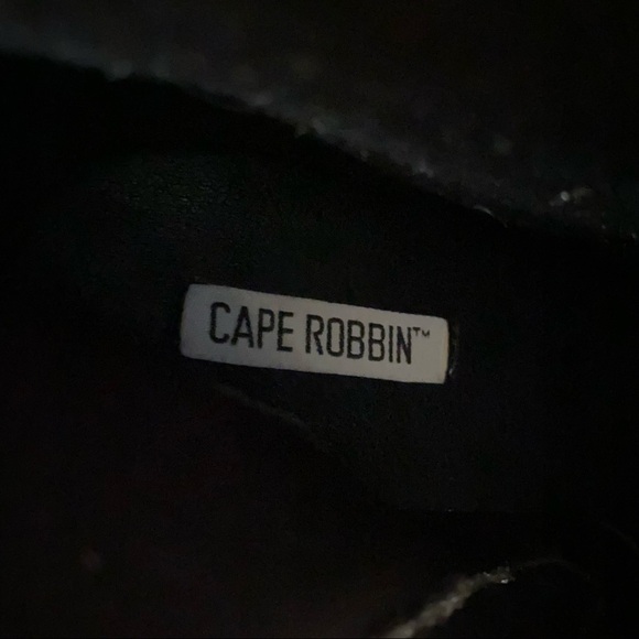 Cape Robbin Faux Snakeskin Boas Ankle Booties Size 10 - Picture 7 of 9